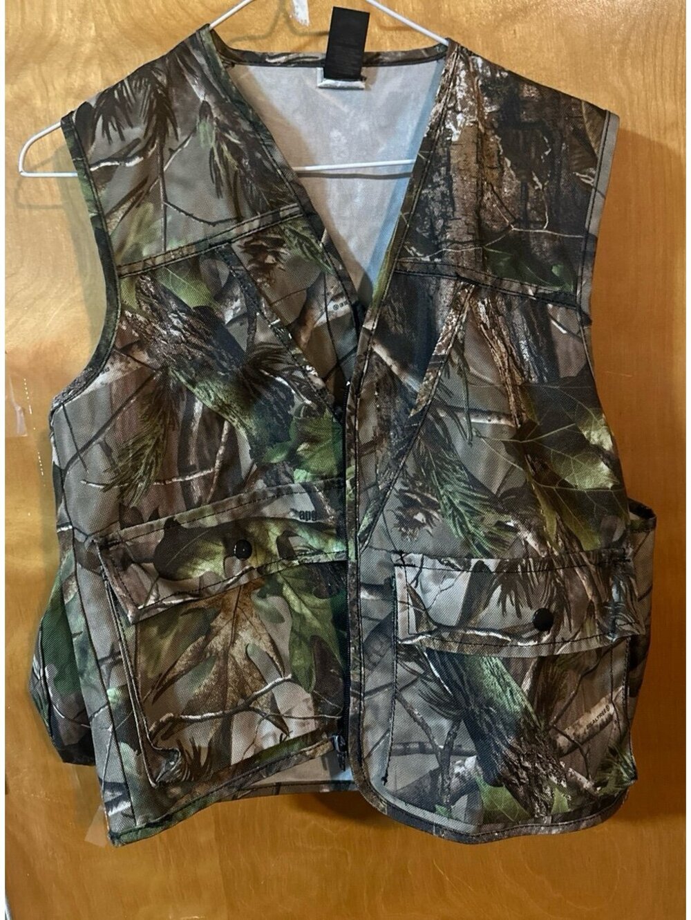 Camo hunting vest size one size